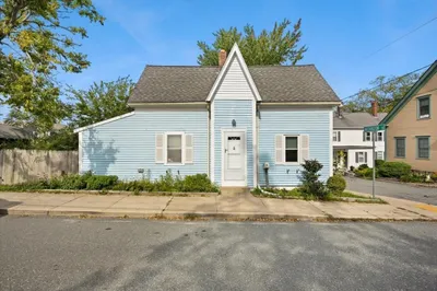 28 Mayflower St 1
