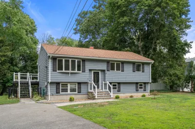 22 Allen Road 1