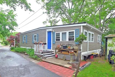 3132 Cranberry Highway #24