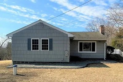 5 Marion Cir