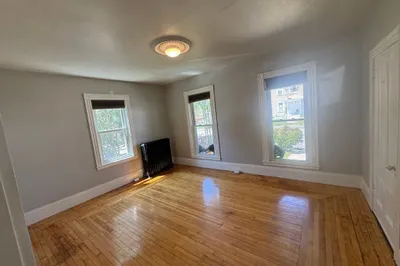 34 Myrtle St #1 1