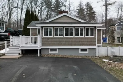 35 Woekel Cir 1