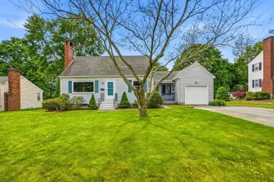 8 Castle Rd 1