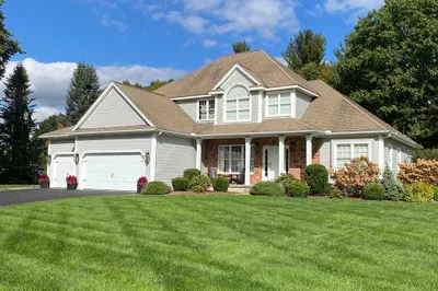 7 Camelot Lane 1