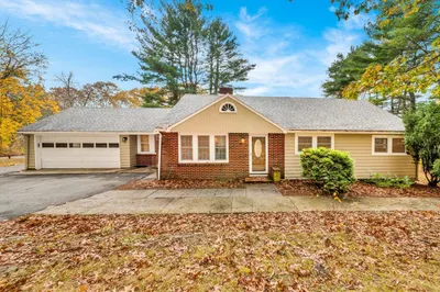 11 Gould Rd