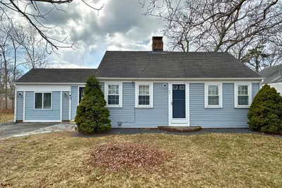 43 Pond Street 1
