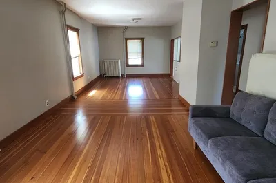 26 Highland Rd #2