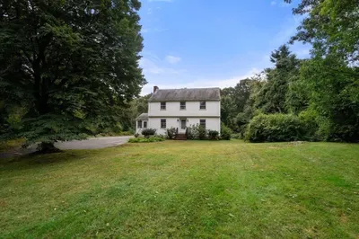 171 Glezen Ln 1