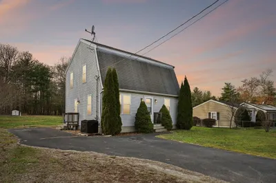 58 Roberts Rd