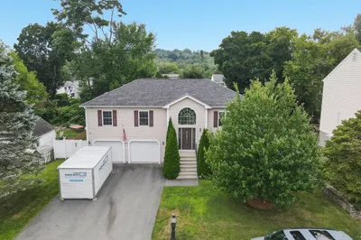 32 Brightwood Ave