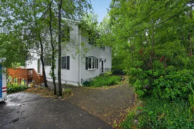 279 Sprague St 1