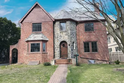 15 Winthrop Road