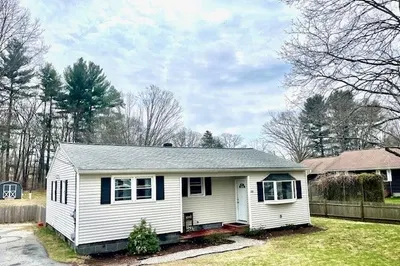 44 Depot Rd