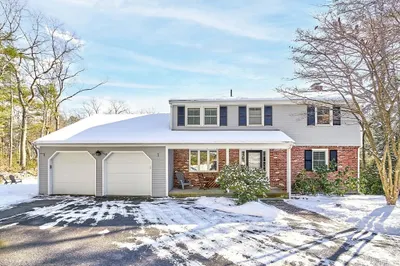 338 Heald Rd