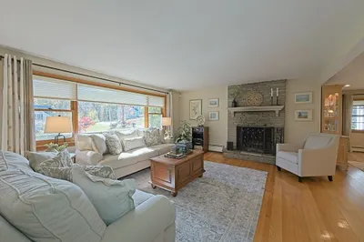 101 Bellevue Rd
