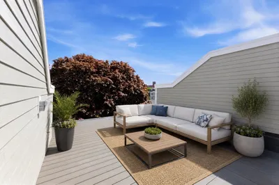 211 Tudor Street #211 1