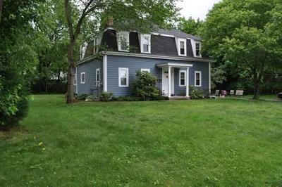 84 Lake Road #2