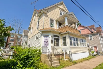 14 Girard Ave