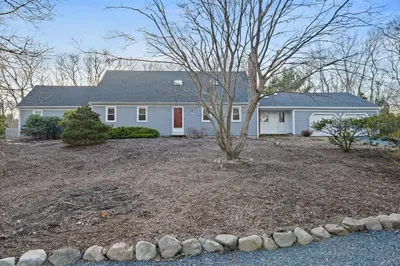 33 Oak Ridge Rd 1