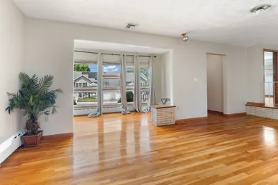 42 Marboro St 1