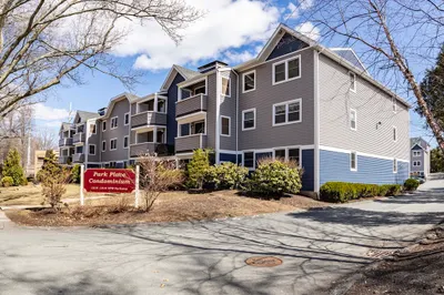 1210 Vfw Parkway #11 1