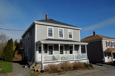 4 Peck Street #1 1