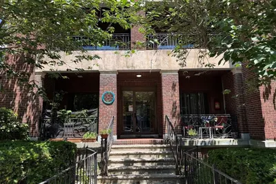 313 Summit Ave #5 1