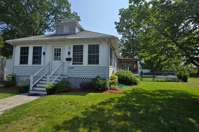 48 Huntington Avenue