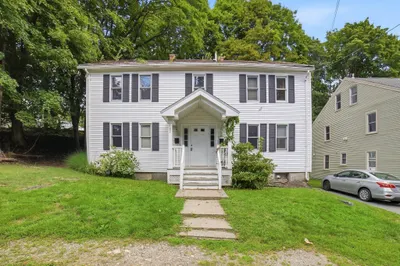 102 Sycamore Street 1