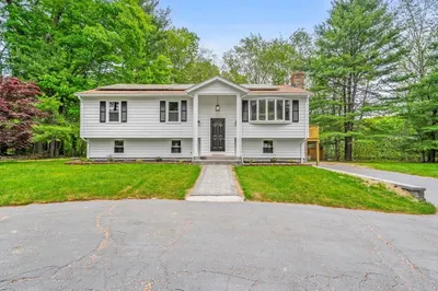 214 Pike Ave 1