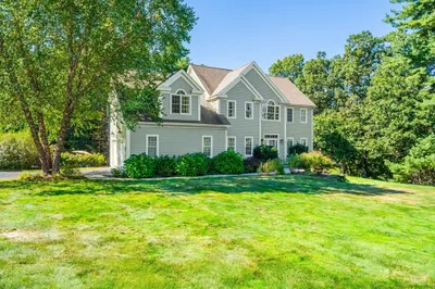 21 Sylvan Dr 1