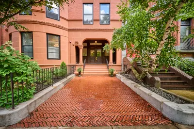 290 Commonwealth Ave #15