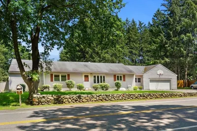 76 Beaver Brook Road