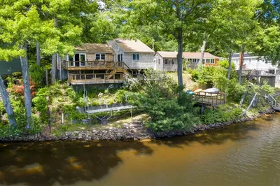 12 Roberts Park Rd 1