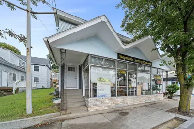 180-182 Washington St