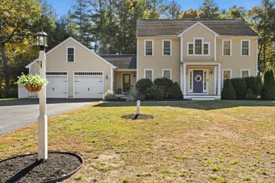 4 Sherwood Dr 1