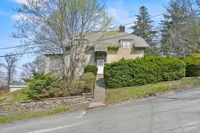 2 Dodge Avenue