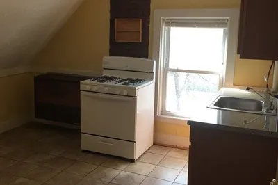 52 Harvest St #3 1