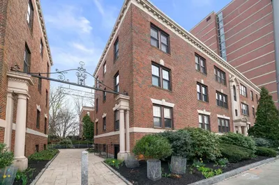 1986 Commonwealth Ave #2 1