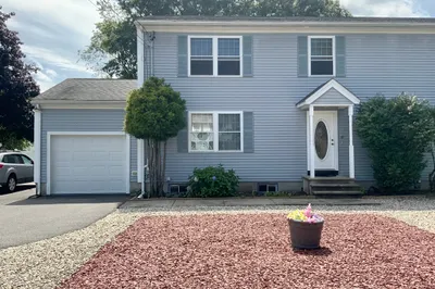 57 Howe Street #57 1