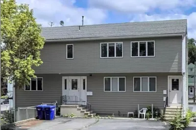 16 Waltham St