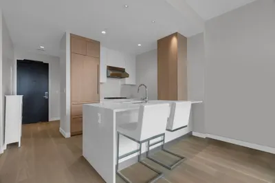 188 Brookline Ave #27F
