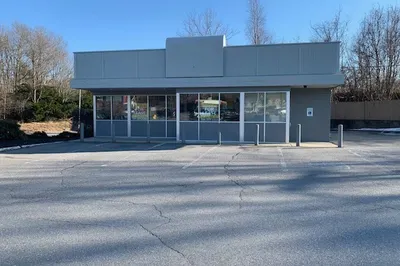 33 Pearson Blvd