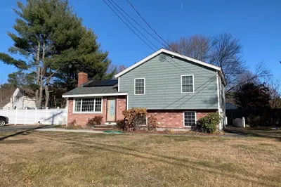 520 Foster Street 1