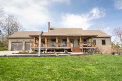 4 Lena Ln 1