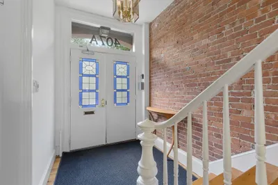 407a Broadway #2 1