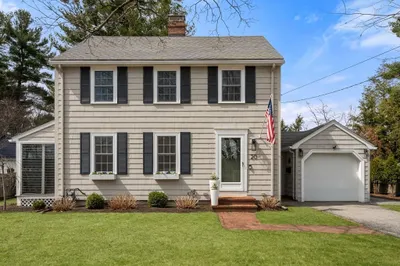 20 Pilgrim Rd
