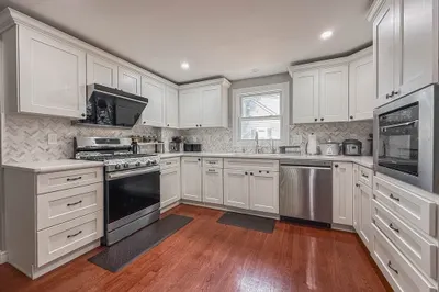 26 Lee Rd #16