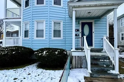 67 Sycamore St #2 1