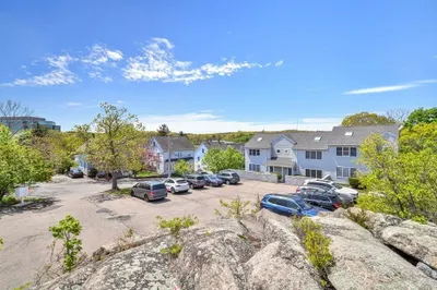 20 WestforD St #D 1